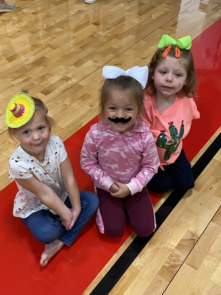 PreK gals