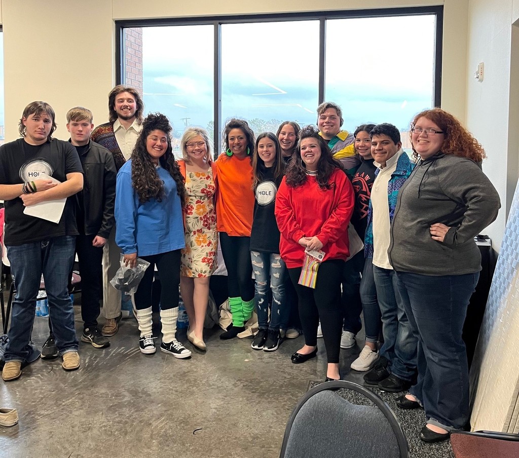 2023 Strawn One Act Play cast & crew pose after dress rehearsal at Ranger High School.